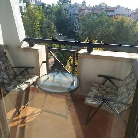 Lozenes Oasis & Sea View Cozy Apartmán *